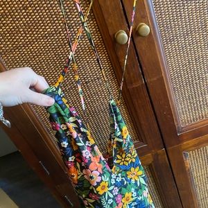 Cross cross string tie Sundress, Above the knee